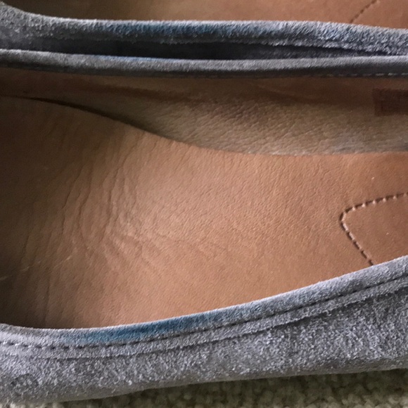 Ugg Australia Bow Flats 7.5 - Picture 3 of 6